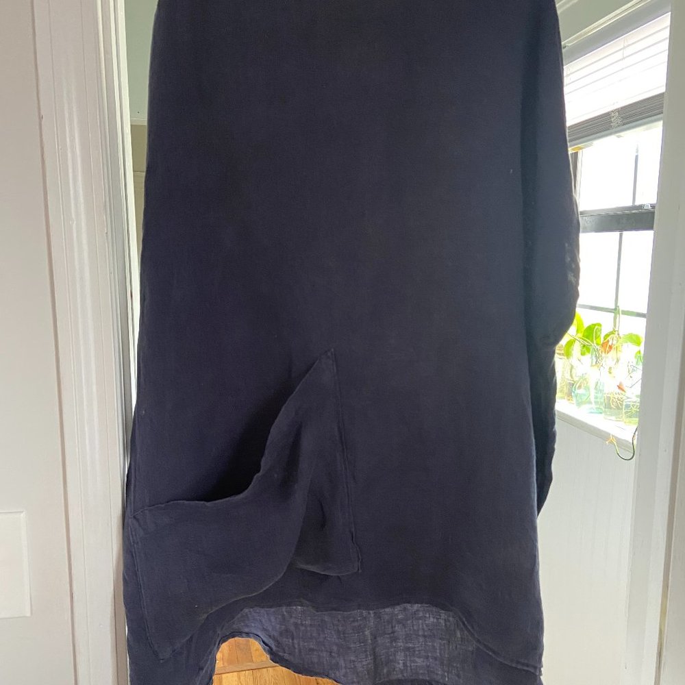 Elizabeth Suzann Harper Tunic- Navy